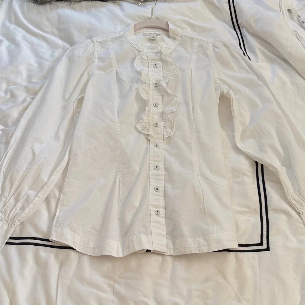 Banana Republic White Ruffled Button-Down Shirt - Picture 4 of 7